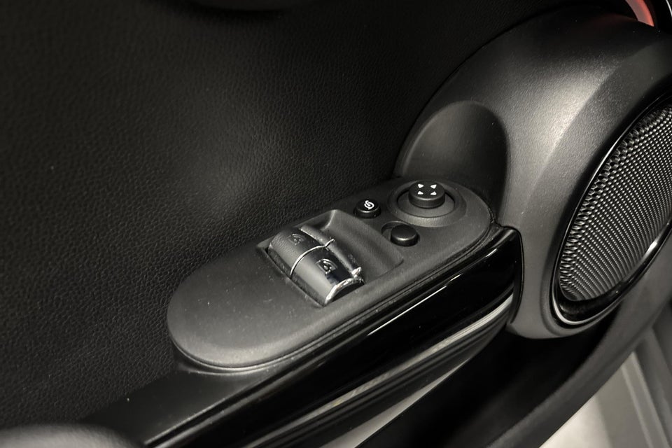 MINI Cooper SE Classic Trim 3d