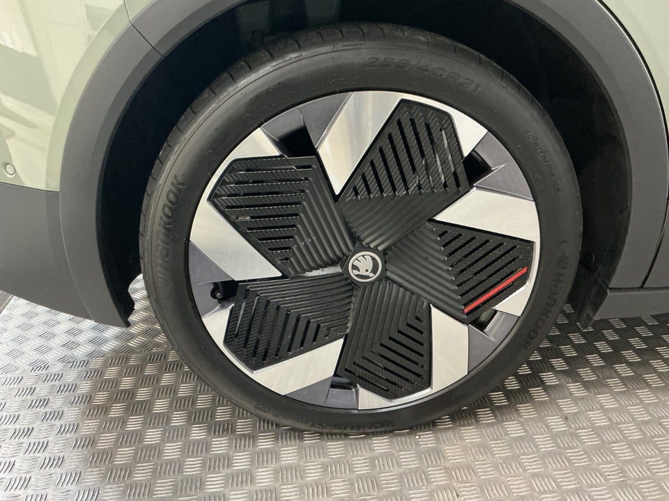 Skoda Elroq 85 iV First Edition 5d