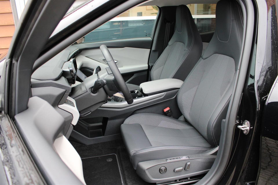 Ford Explorer 79 Select Extended Range 5d