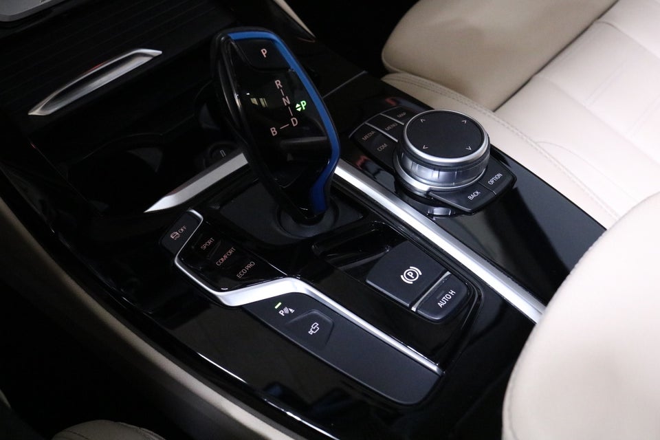 BMW iX3 Charged Impressive 5d