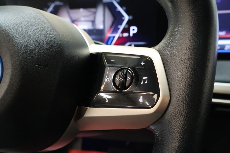 BMW iX xDrive40 Supercharged 5d