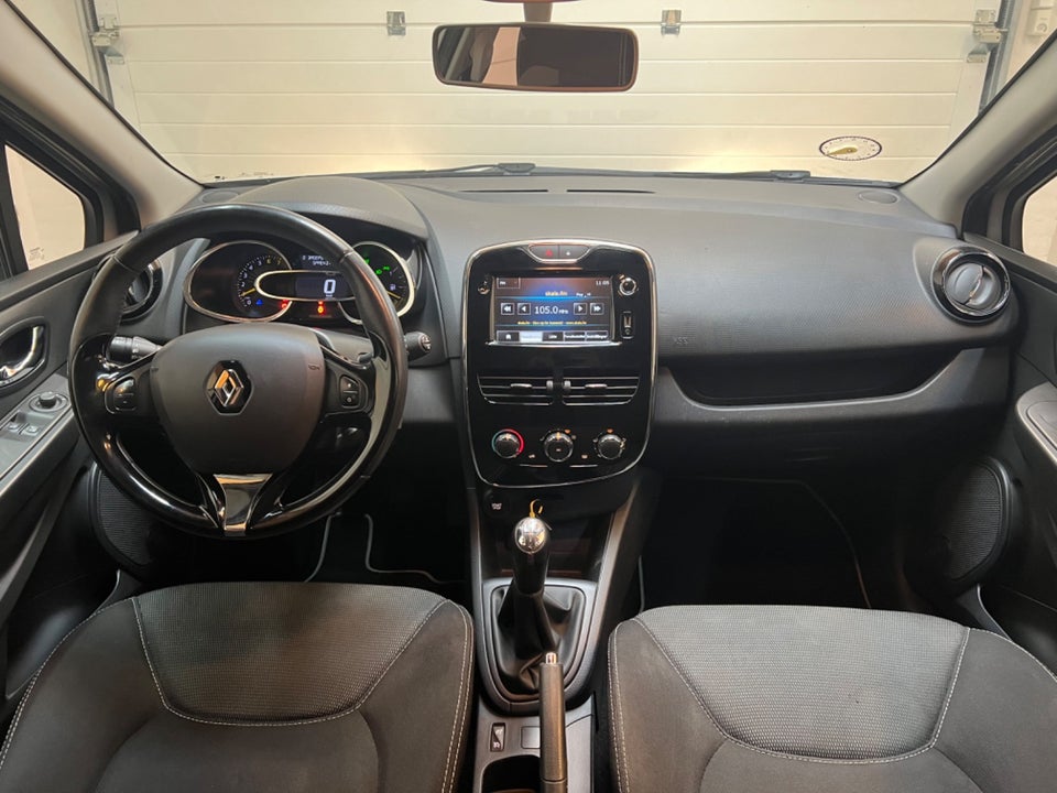 Renault Clio IV 0,9 TCe 90 Expression Sport Tourer 5d