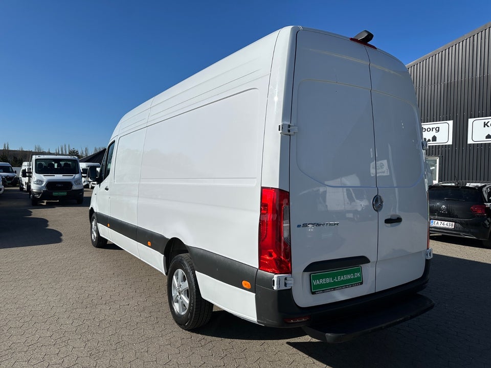 Mercedes eSprinter 414 113 A3 Kassevogn SELECT