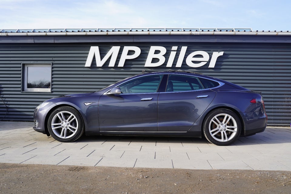 Tesla Model S 70D 5d