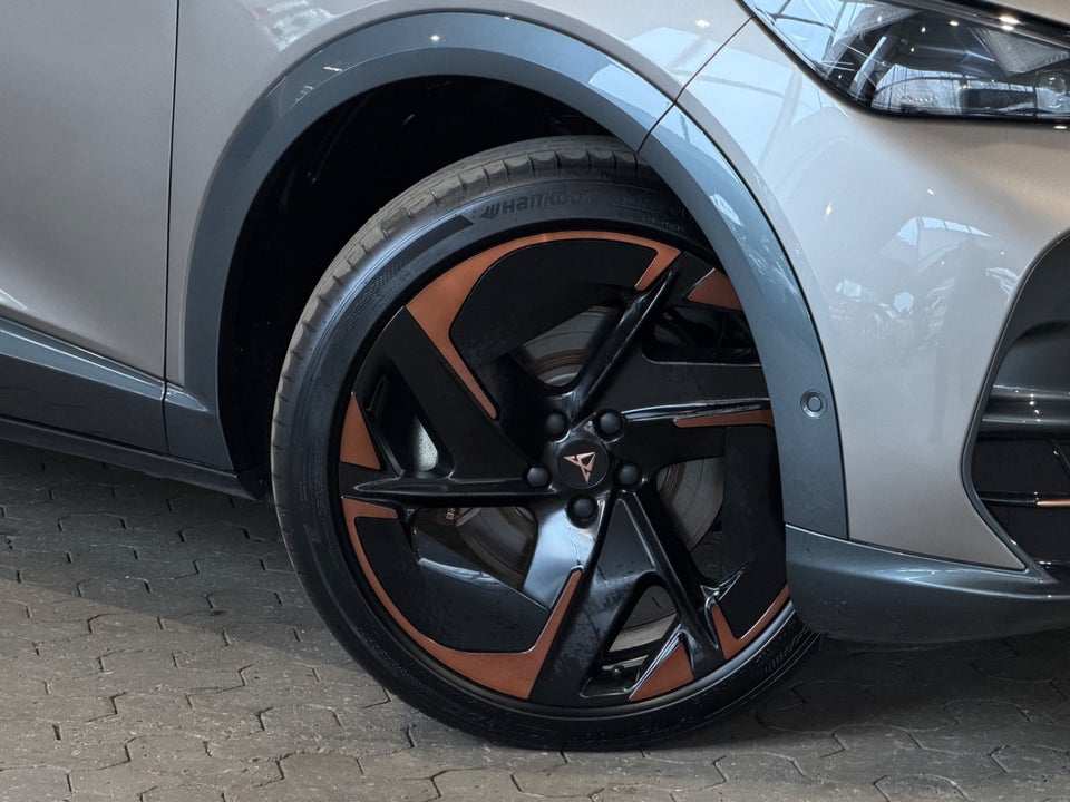 Cupra Tavascan 77 Adrenaline 5d