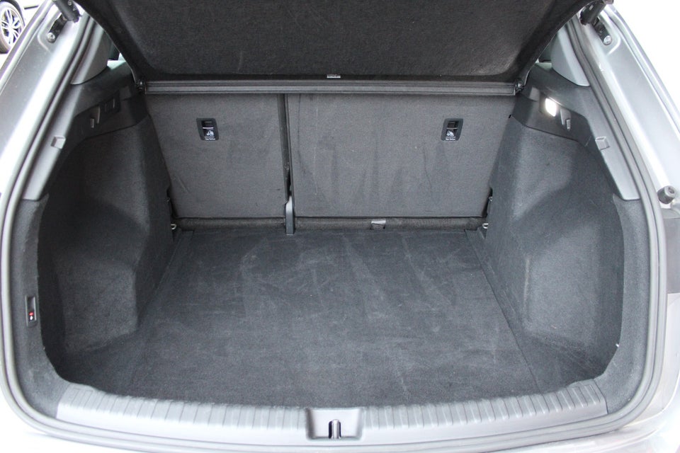 Audi Q4 e-tron 45 S-line quattro 5d