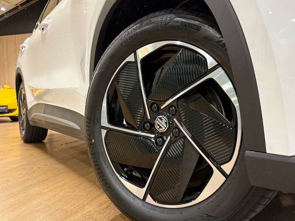 MG MGS5 64 Luxury 5d