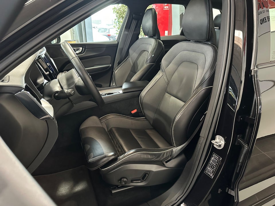 Volvo XC60 2,0 T6 ReCharge R-Design aut. AWD 5d