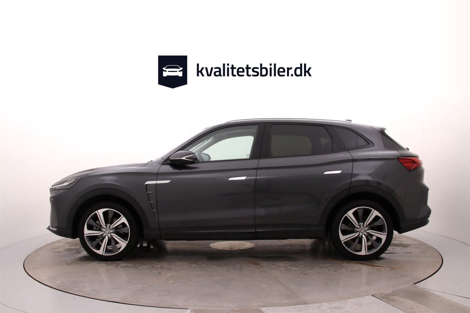 MG Marvel R Performance 5d