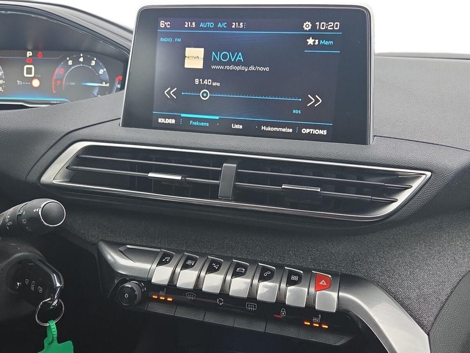 Peugeot 5008 1,2 e-THP 130 Allure EAT6 7prs 5d