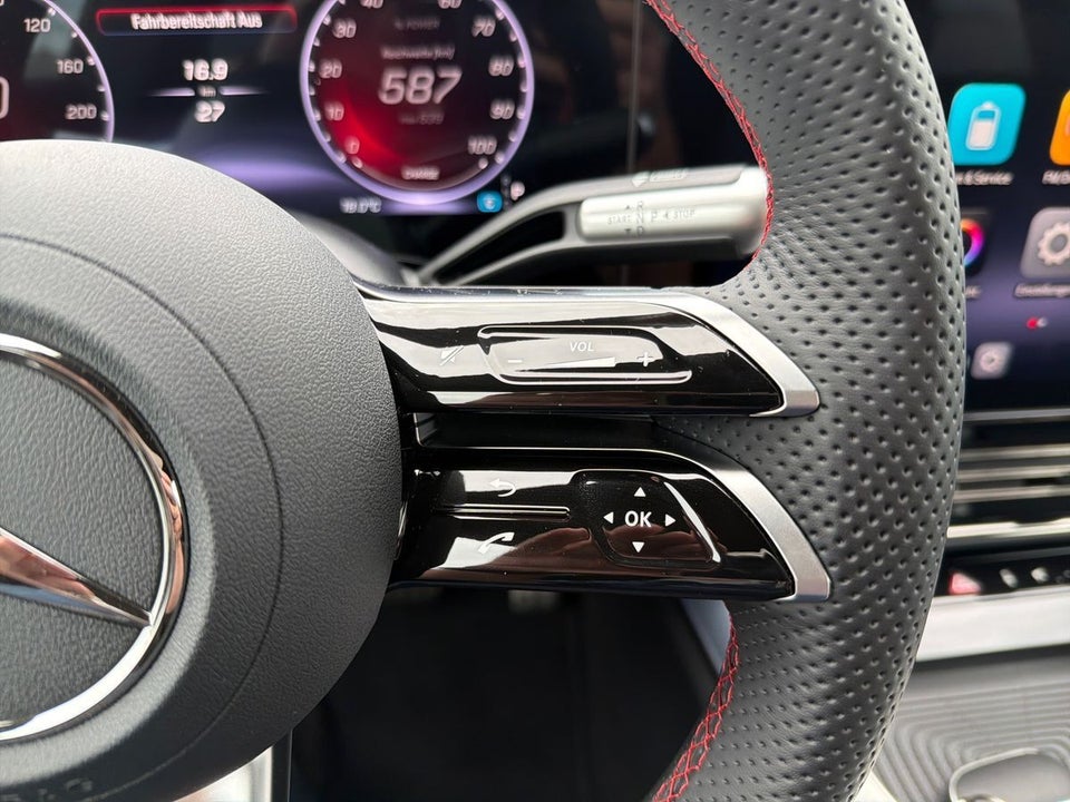 Mercedes CLA350 EQ 4Matic 4d