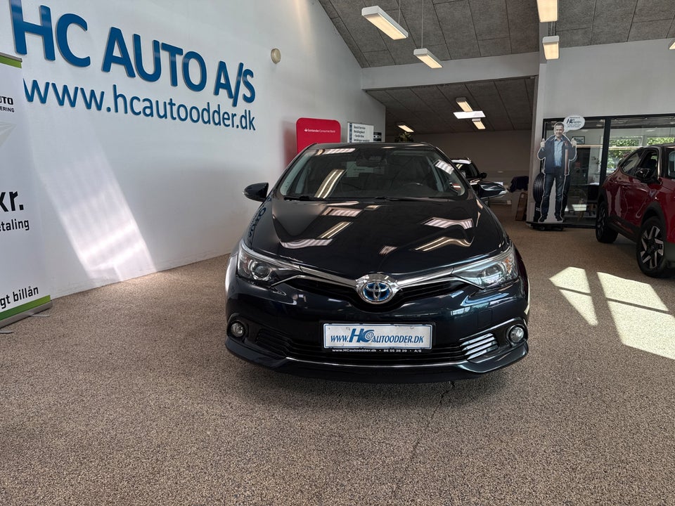 Toyota Auris 1,8 Hybrid H2 Comfort CVT 5d