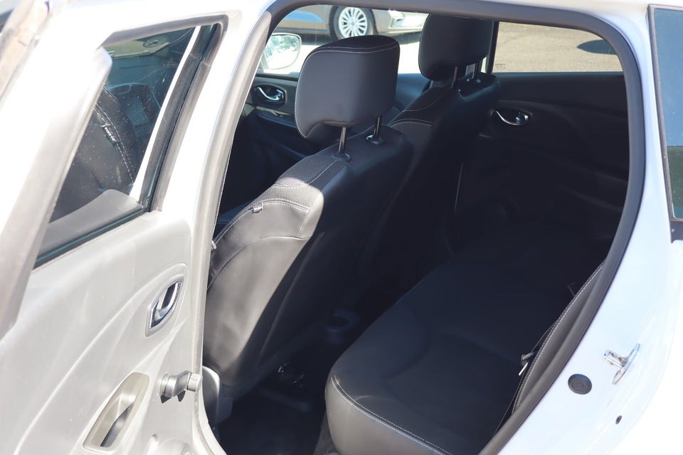 Renault Clio IV 1,5 dCi 75 Limited Sport Tourer 5d