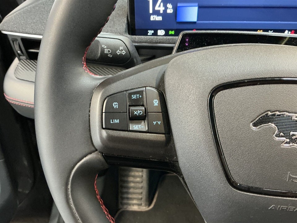 Ford Mustang Mach-E 98 Premium Extended Range 5d