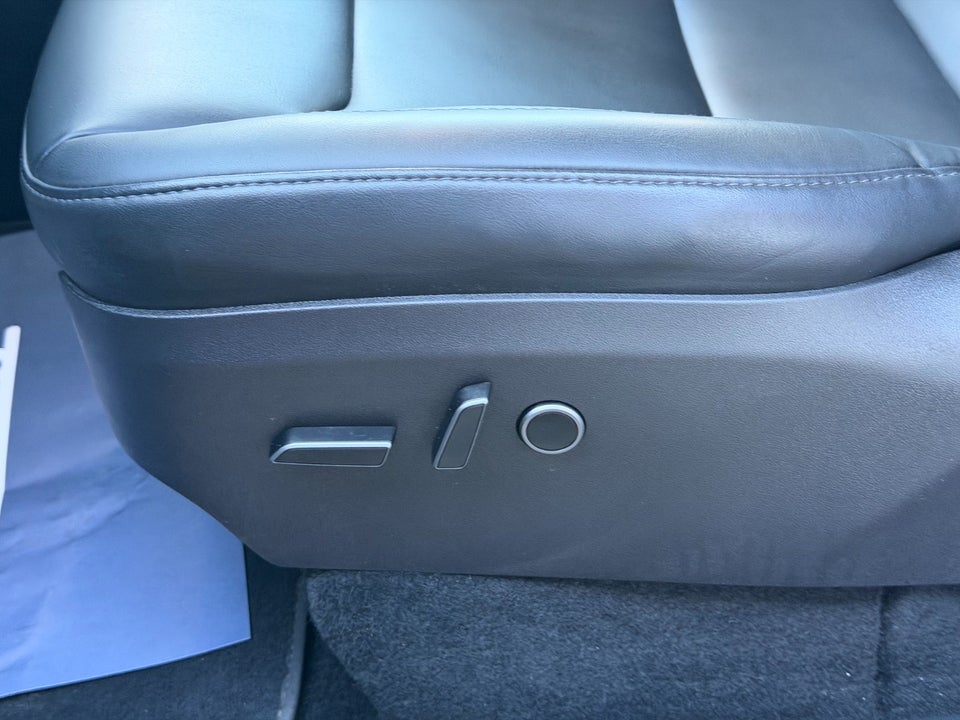 Tesla Model Y Performance AWD 5d