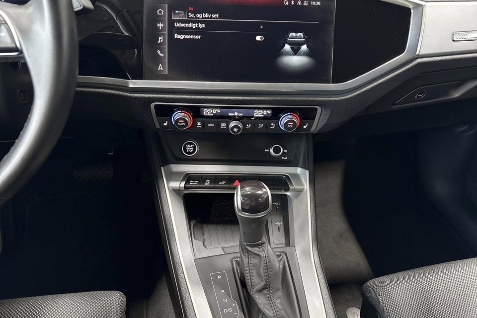 Audi Q3 45 TFSi e Attitude plus S-tr. 5d