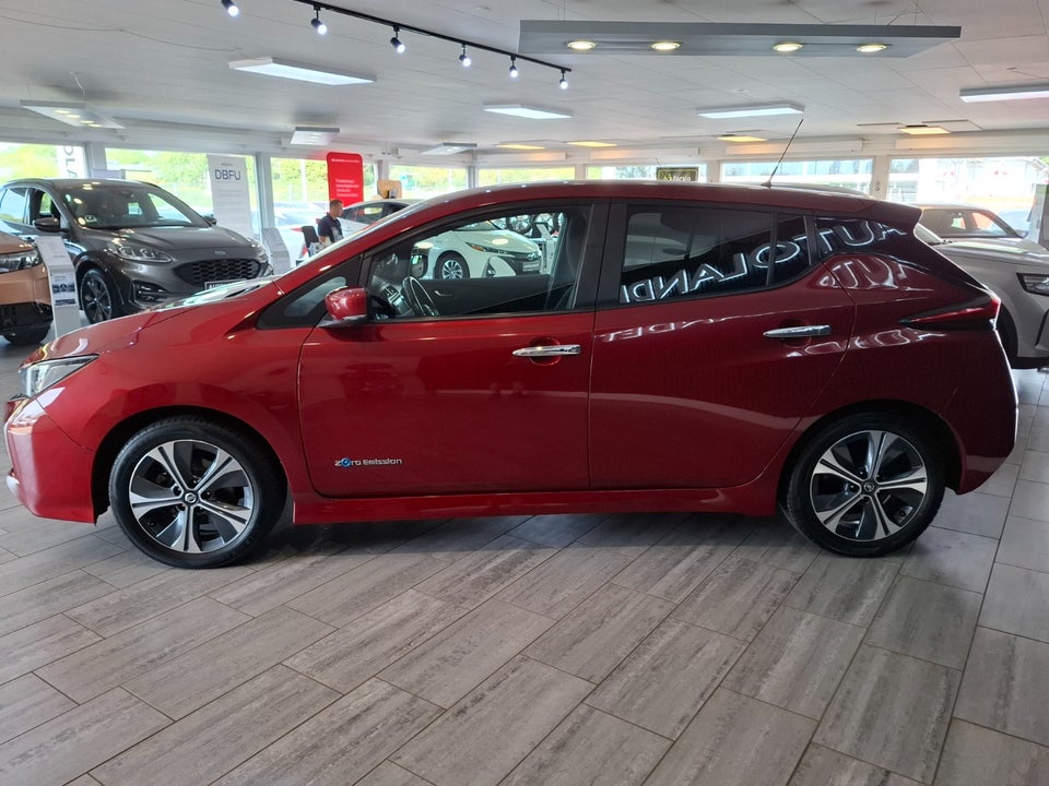 Nissan Leaf 40 Acenta 5d
