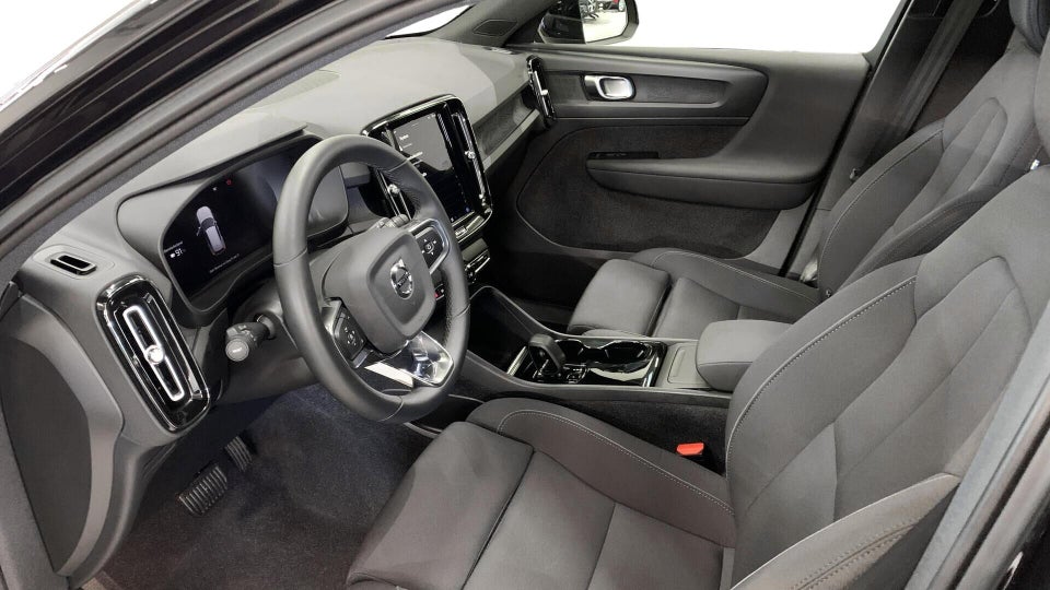 Volvo XC40 P6 ReCharge Core 5d