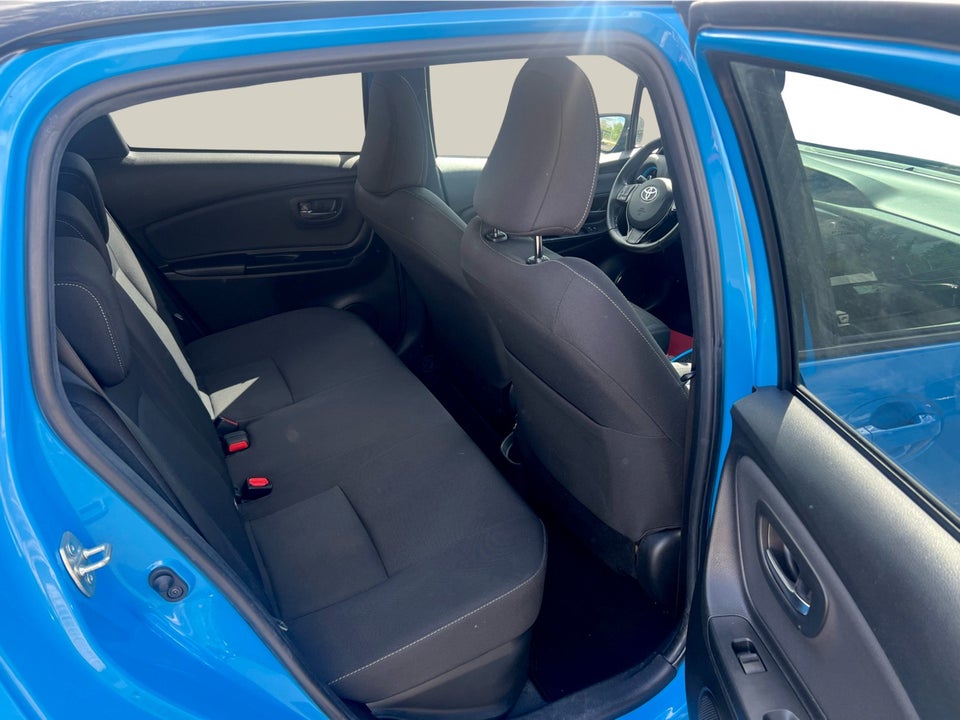 Toyota Yaris 1,5 Hybrid H3 Limited e-CVT 5d