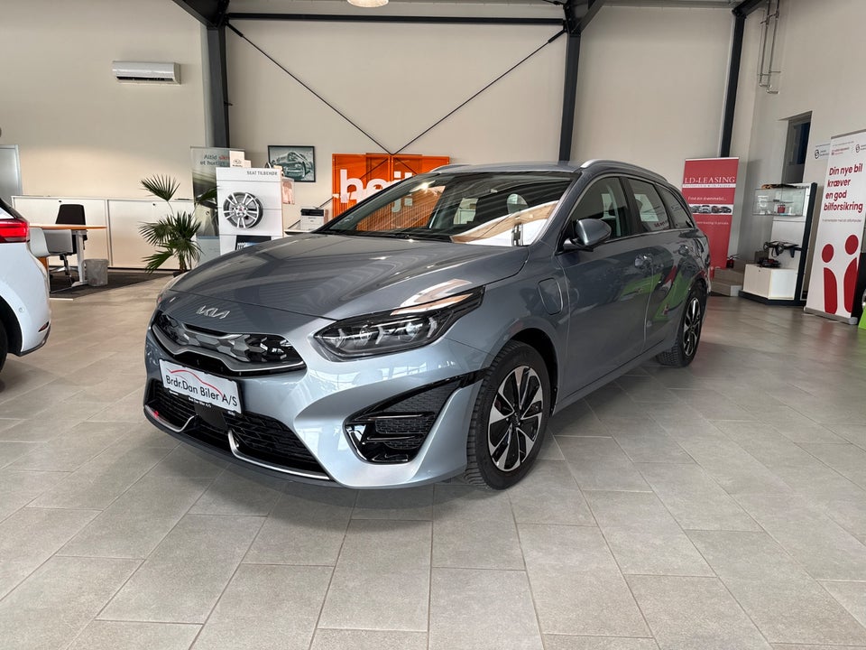 Kia Ceed 1,6 PHEV Prestige SW DCT 5d