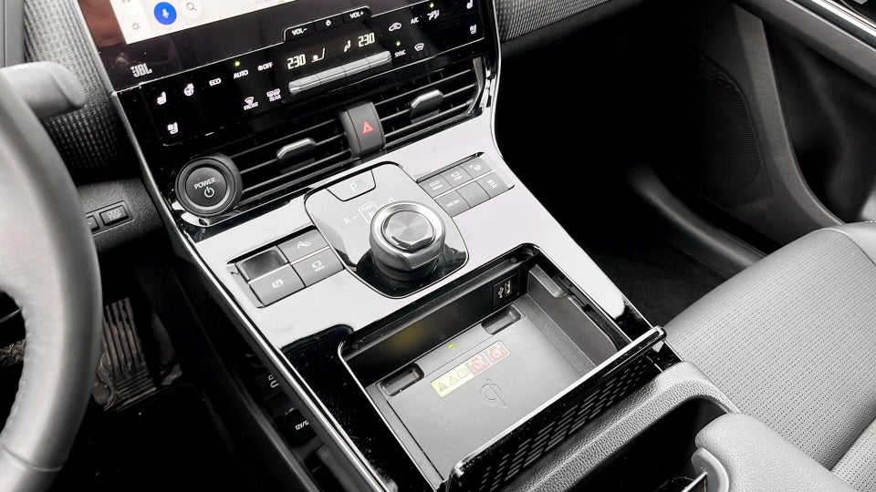 Toyota bZ4X Executive 5d