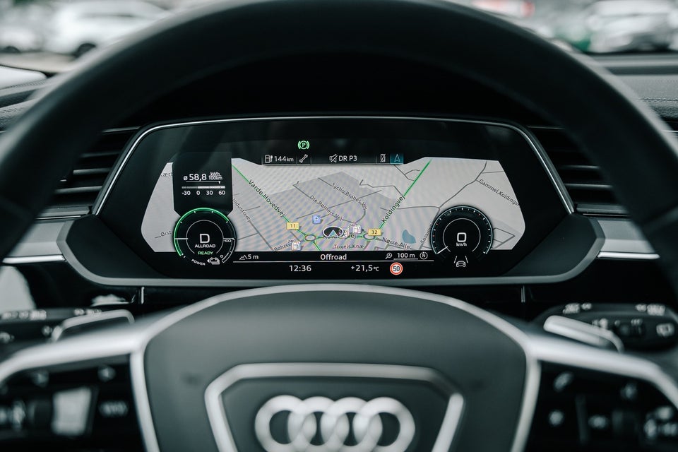 Audi Q8 e-tron 50 Advanced quattro 5d