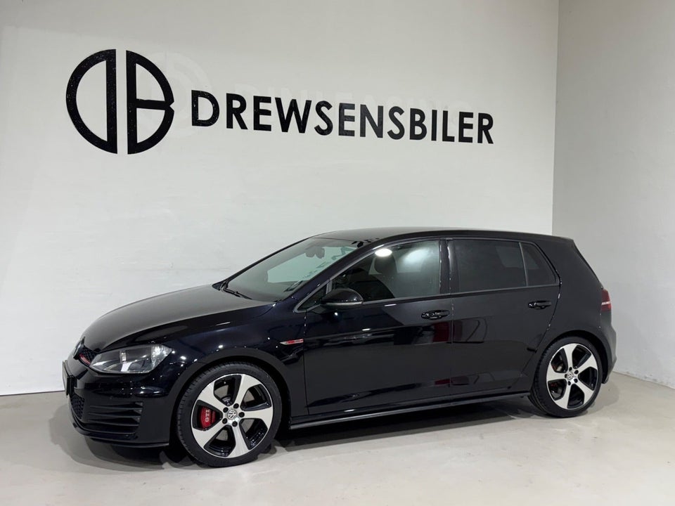 VW Golf VII 2,0 GTi Performance BMT 5d