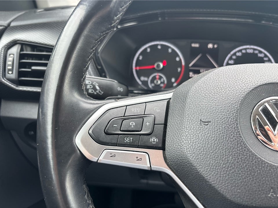 VW T-Cross 1,0 TSi 115 Life DSG 5d