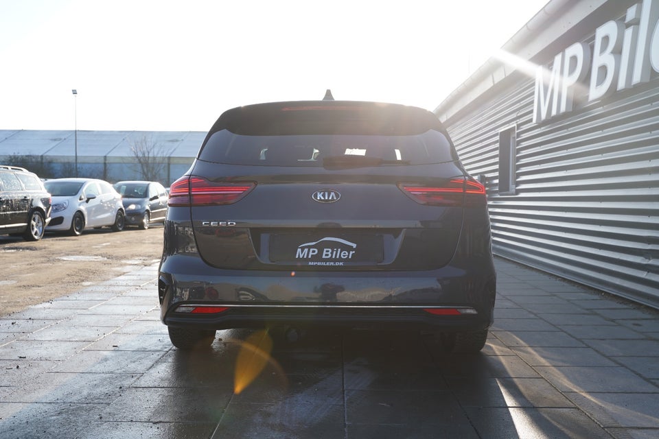 Kia Ceed 1,4 T-GDi Intro Edition SW DCT 5d