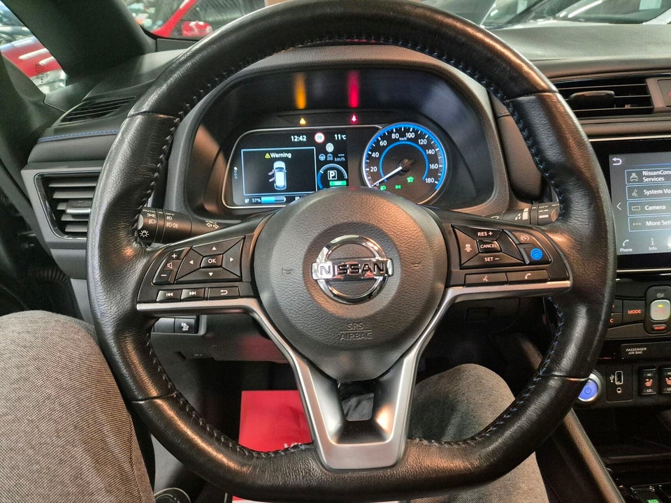 Nissan Leaf 62 e+ Acenta 5d