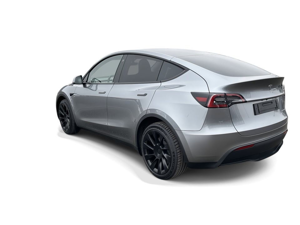 Tesla Model Y Long Range AWD 5d