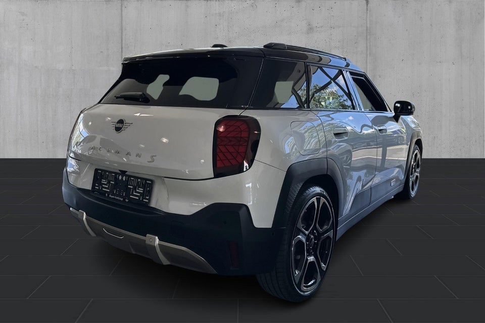 MINI Aceman SE Favoured Trim XL 5d