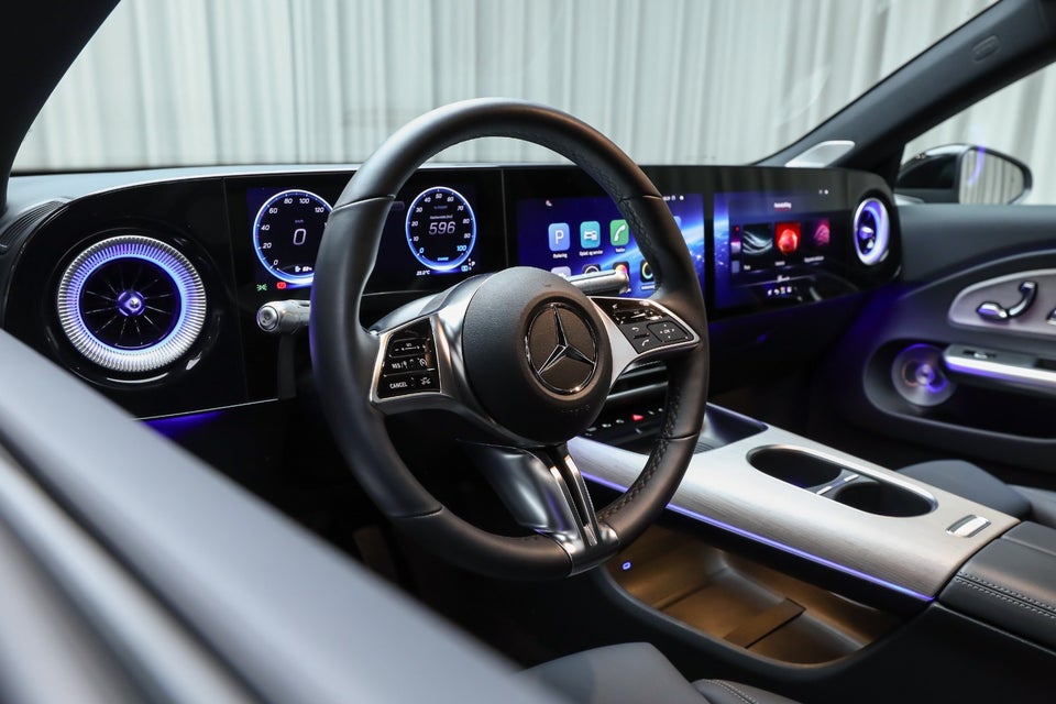 Mercedes CLA250+ electric Progressive Premium 4d