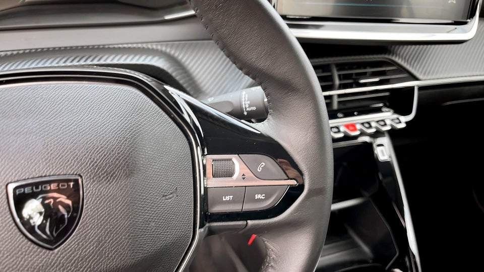 Peugeot e-208 50 Style 5d