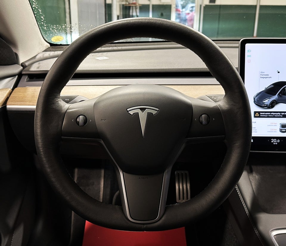 Tesla Model 3 Performance AWD 4d