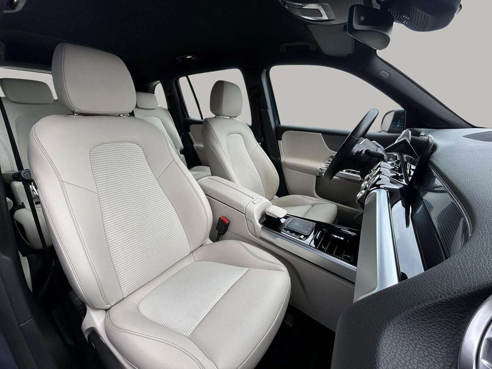 Mercedes EQB350 Progressive Line 4Matic 5d