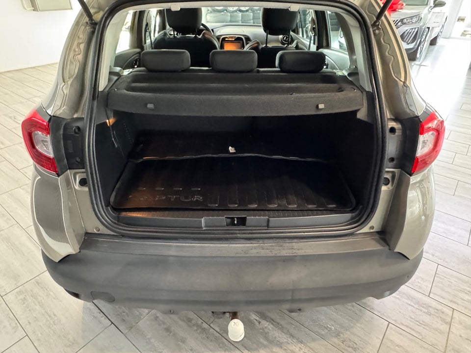 Renault Captur 1,5 dCi 90 Dynamique EDC 5d