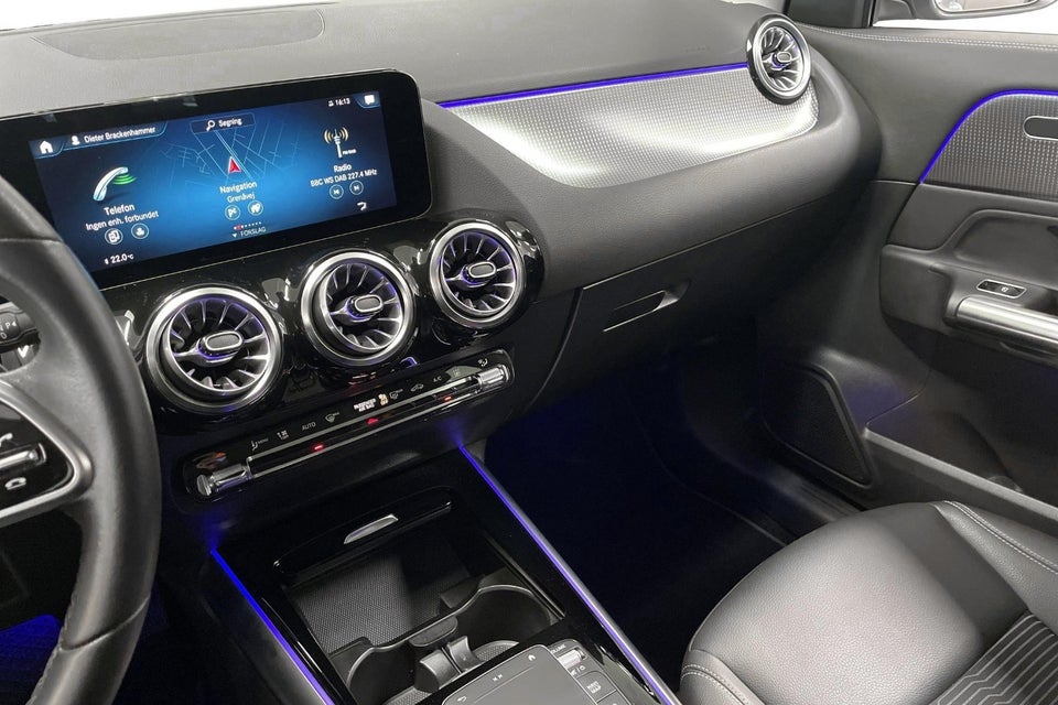 Mercedes EQA250 Progressive 5d