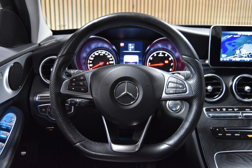 Mercedes C200 2,0 AMG Line aut. 4d
