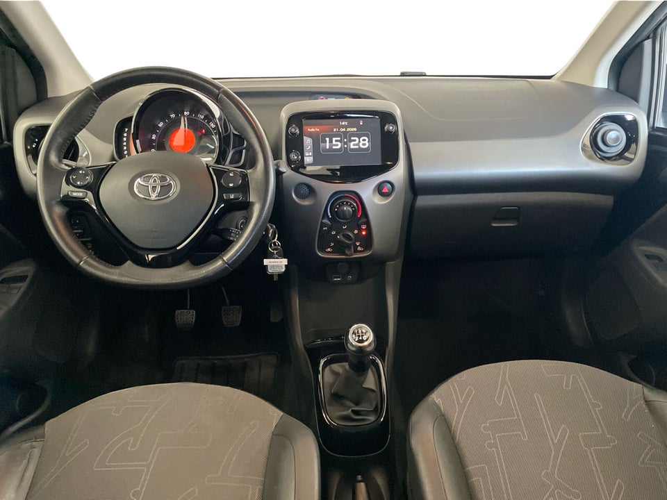 Toyota Aygo 1,0 VVT-i x-clusiv 5d