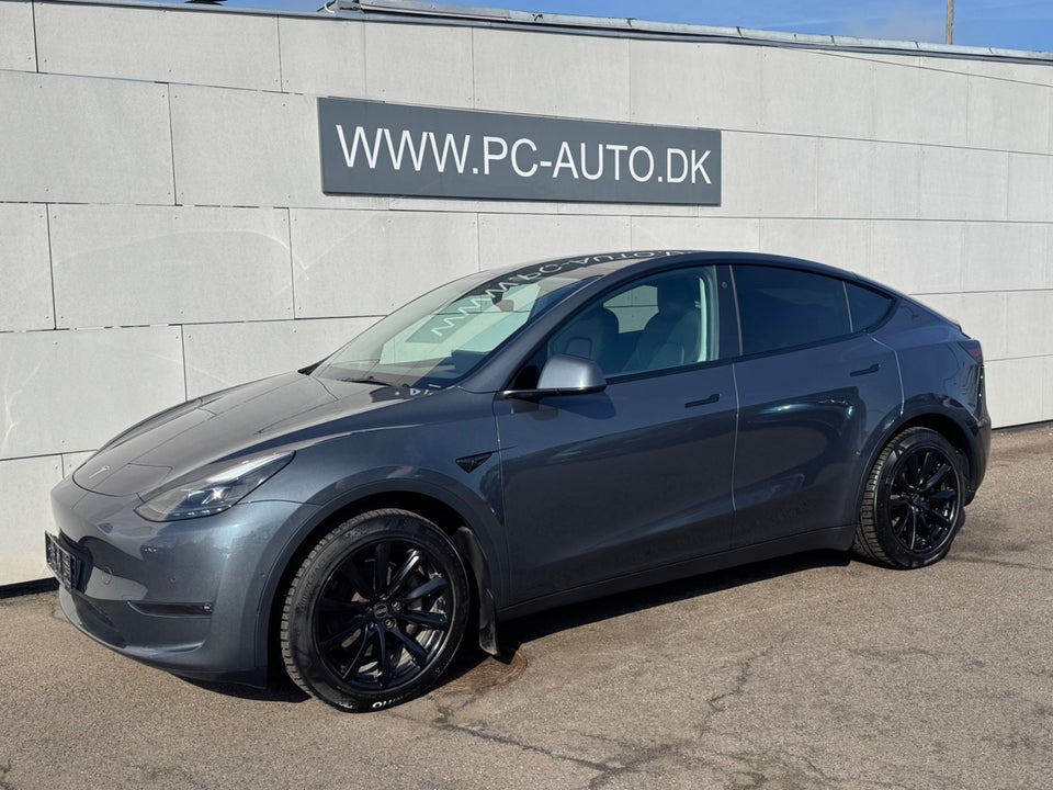 Tesla Model Y Long Range AWD 5d