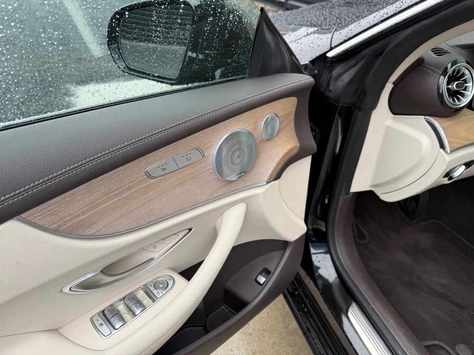Mercedes E200 2,0 Cabriolet aut. 2d