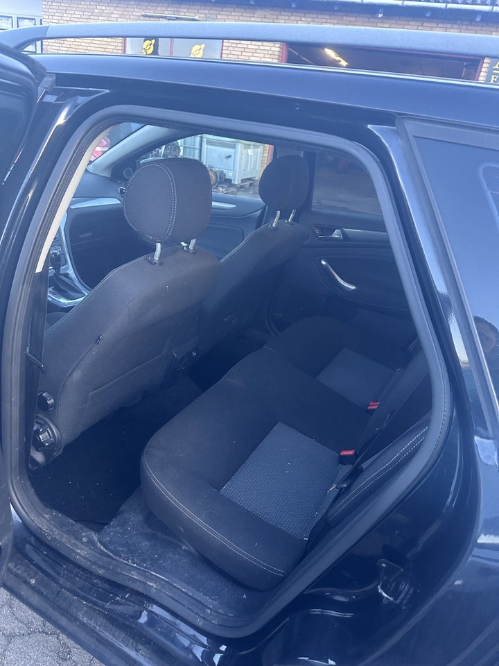 Ford Mondeo 2,0 TDCi 140 Titanium stc. aut. 5d