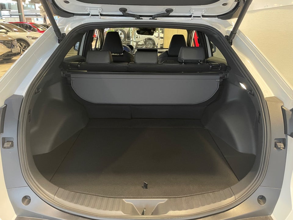 Toyota bZ4X Active 5d