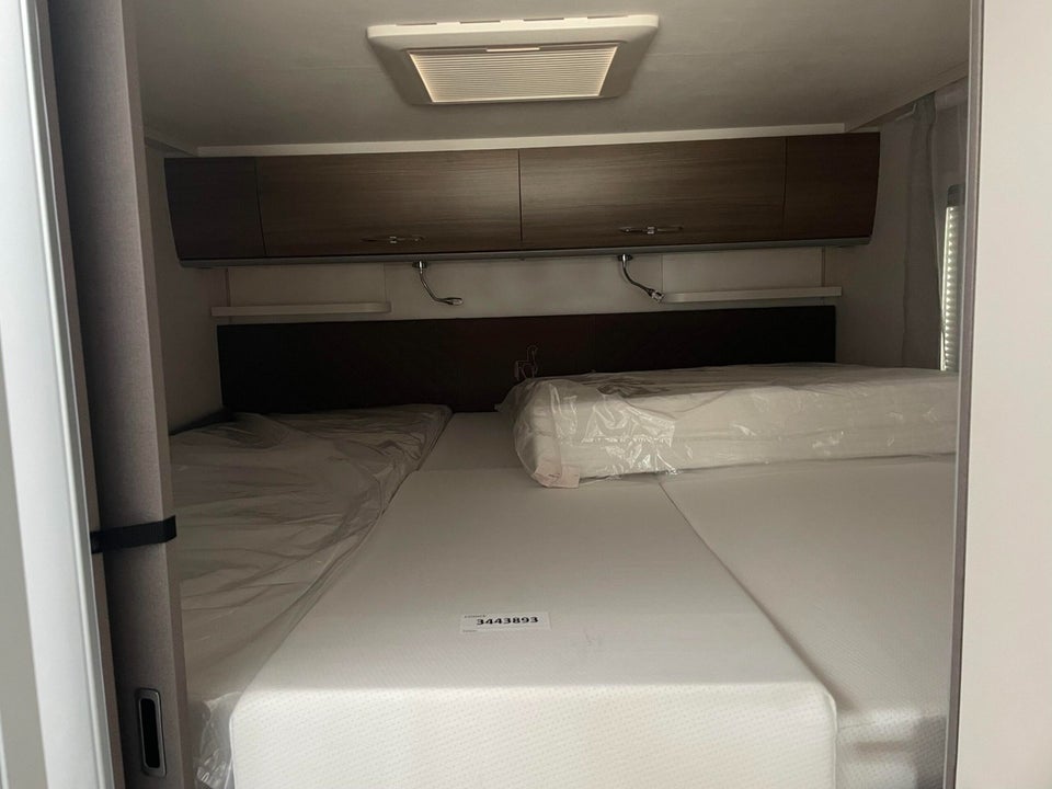 Etrusco I7400SBC 2,3 aut. 4d