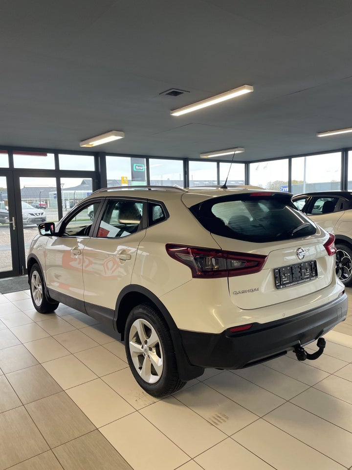 Nissan Qashqai 1,5 dCi 115 Acenta 5d