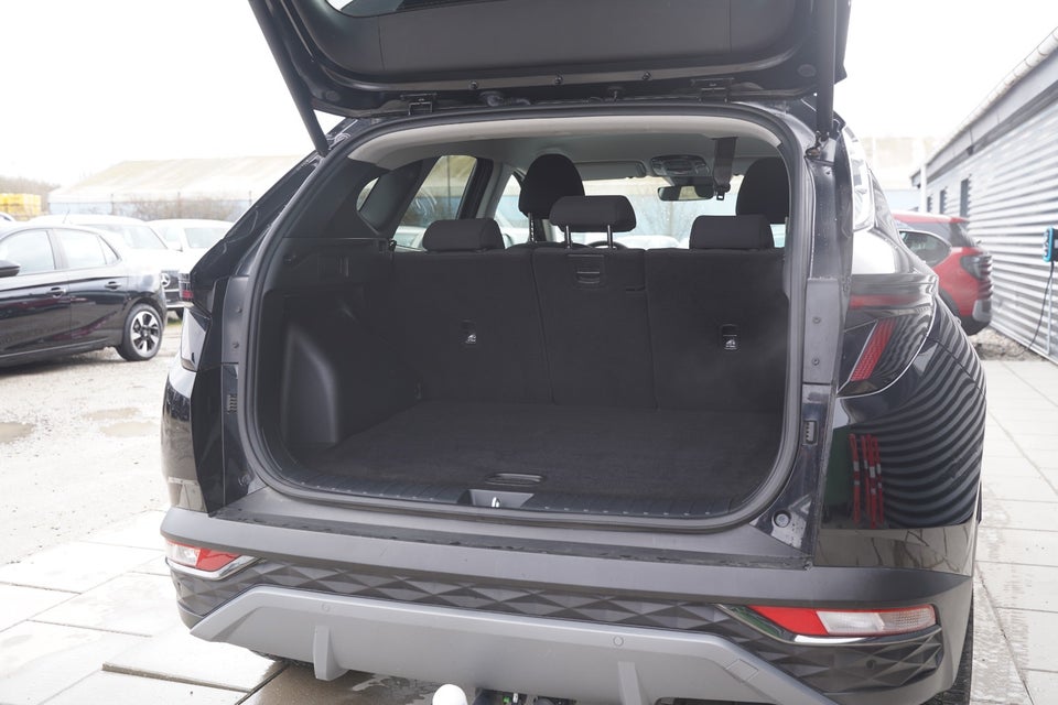 Hyundai Tucson 1,6 PHEV Essential aut. 4WD 5d