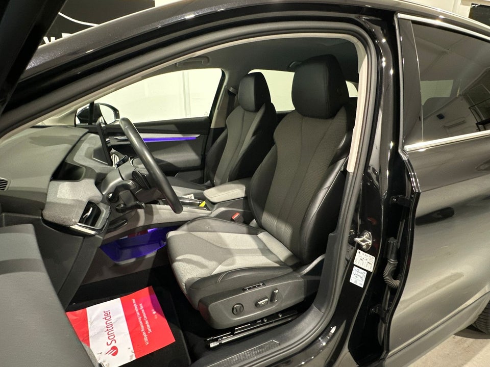 Skoda Enyaq 80 iV Plus Loft 5d