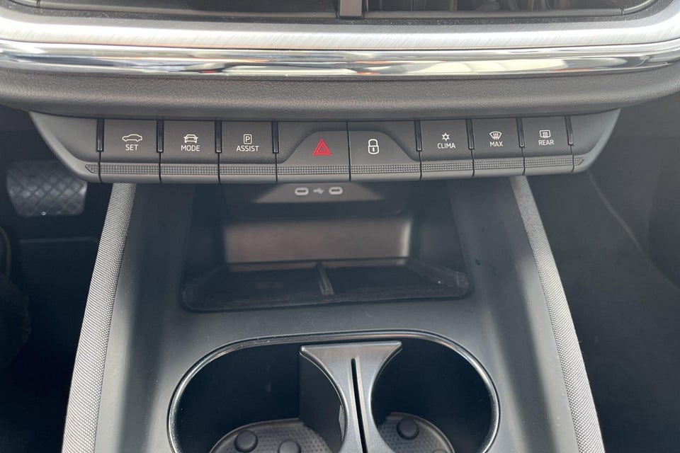 Skoda Enyaq 60 iV Loft 5d