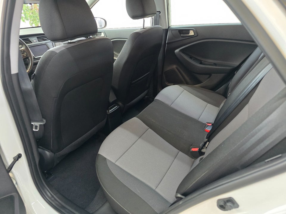 Hyundai i20 1,0 T-GDi Vision 5d